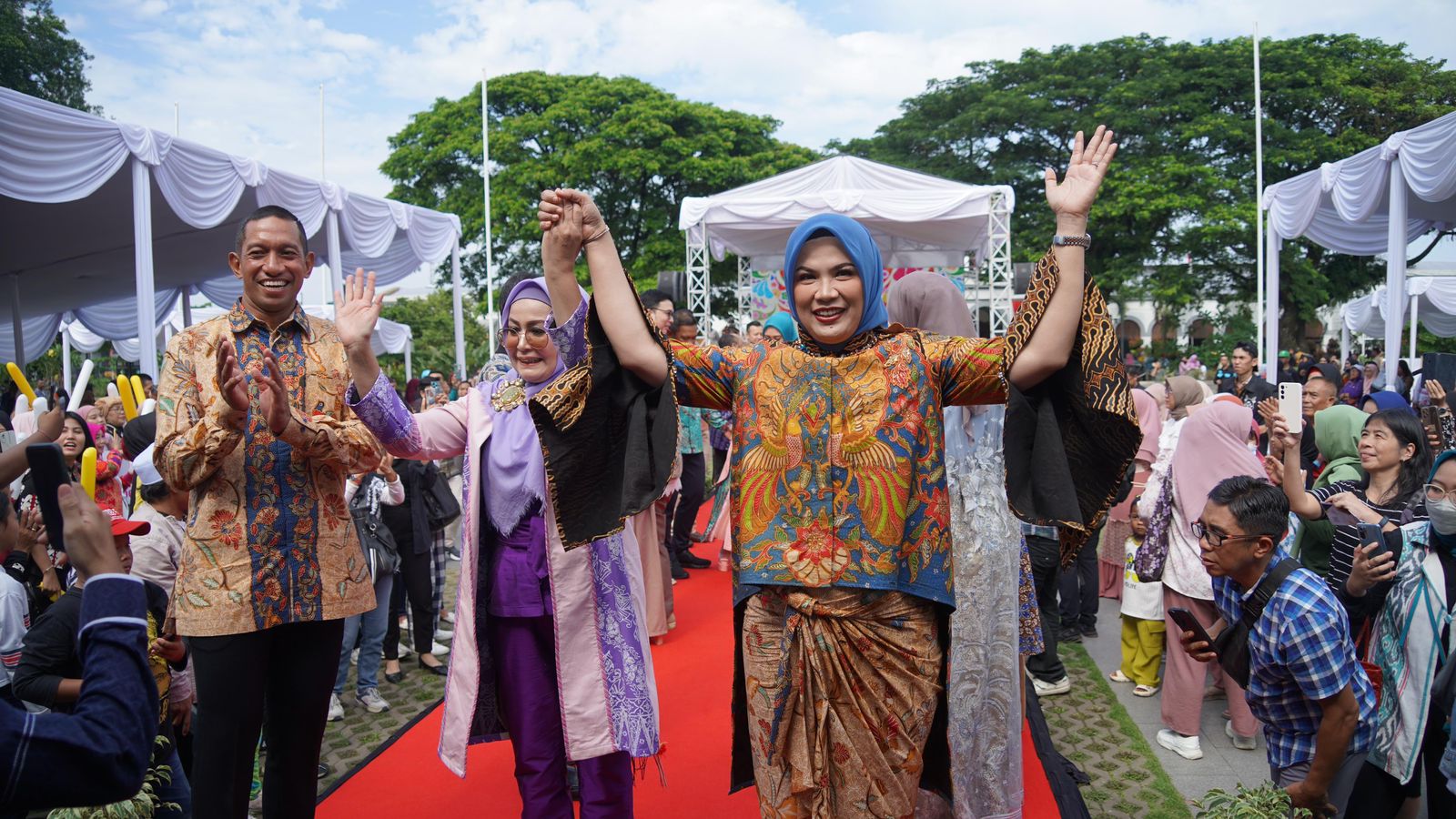 Peringati Hari Batik Nasional Forkopimda Kota Bogor Gelar Kirab Seni